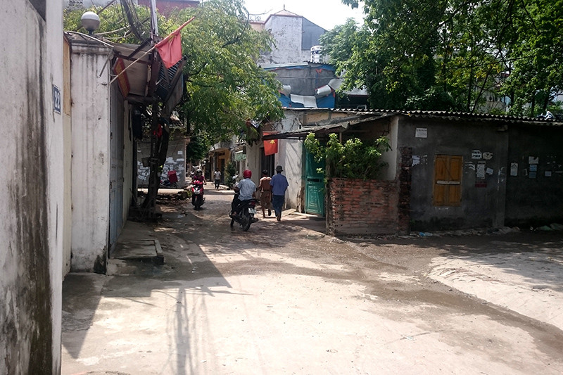 Ngách 41 ngõ 184 phố Hoa Bằng nơi xảy ra vụ việc.