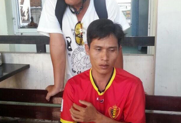 Nghi can Kiên tại trụ sở cảnh sát.