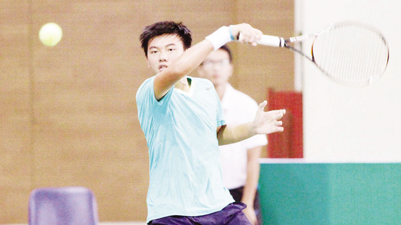  Cây vợt trẻ xuất sắc Lý Hoàng Nam bị cắt danh hiệu VĐV tiêu biểu 2013 do những khúc mắc giữa đơn vị chủ quản Becamex Bình Dương và VTF. Ảnh: VSI 