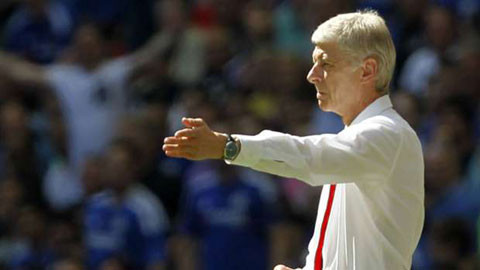 HLV Wenger rất tự hào về các học trò.