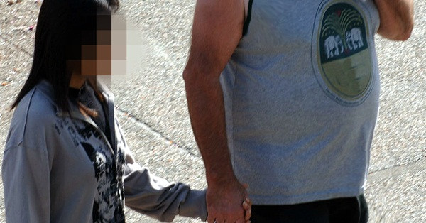 Bức ảnh được cho là sao nữ giấu mặt