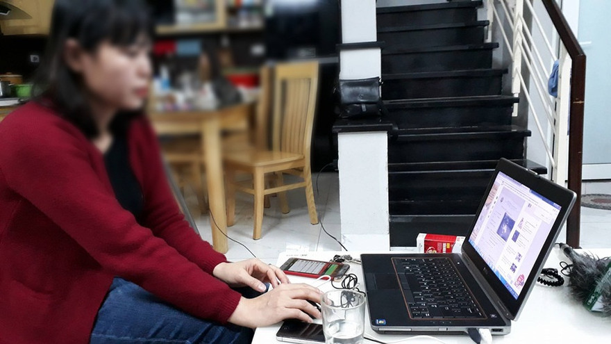 Chị S chia sẻ với các phóng viên