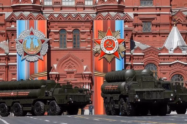 Hệ thống phòng không S-400 của Nga. Ảnh: Reuters