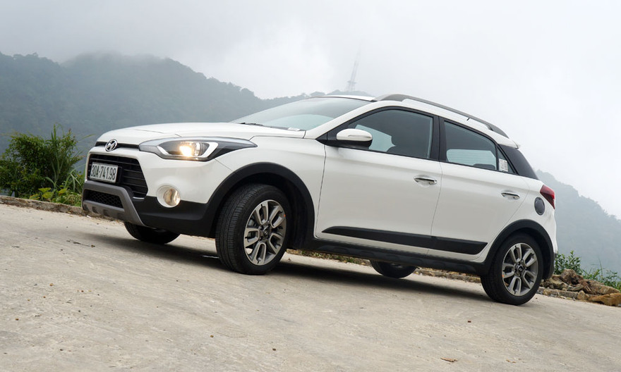 Hyundai i20 Active: Vừa đẹp vừa đảm đang