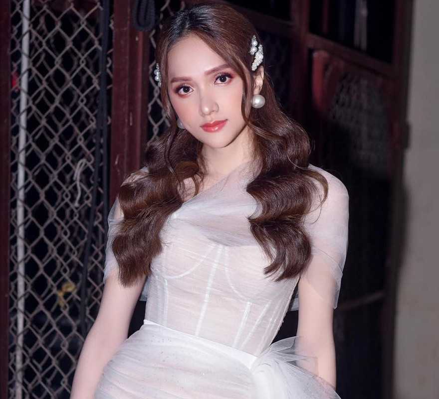 Hương Giang chia sẻ cảm xúc của "5 giây đáng giá trong cuộc đời"