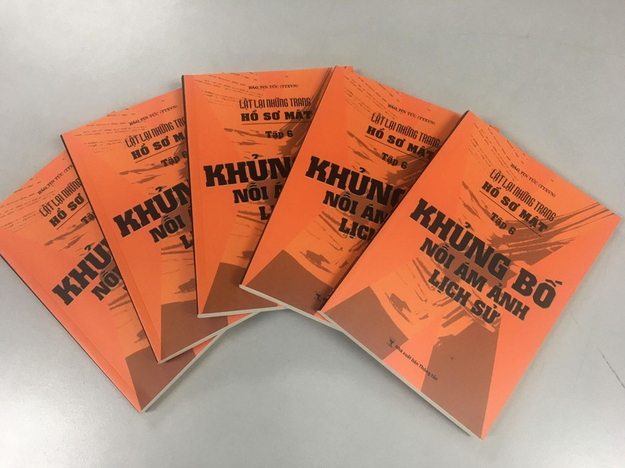Một trong số cuốn sách của nxb thông tấn bị xử phạt