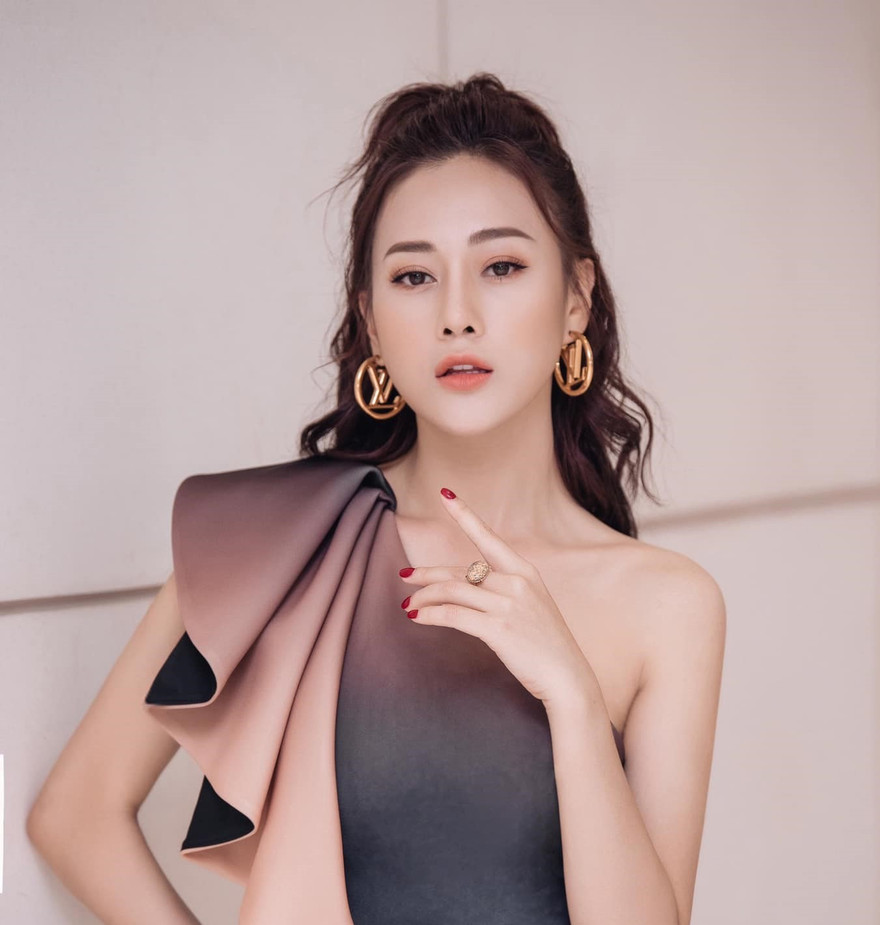 Phương Oang tạm ngừng đóng phim