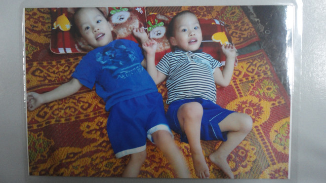 Anh em Minh và Tuấn