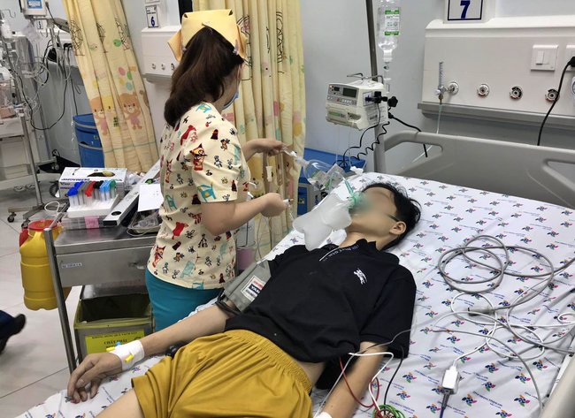 Nam sinh đã dần tỉnh sau khi được cấp cứu kịp thời (ảnh: BVCC)