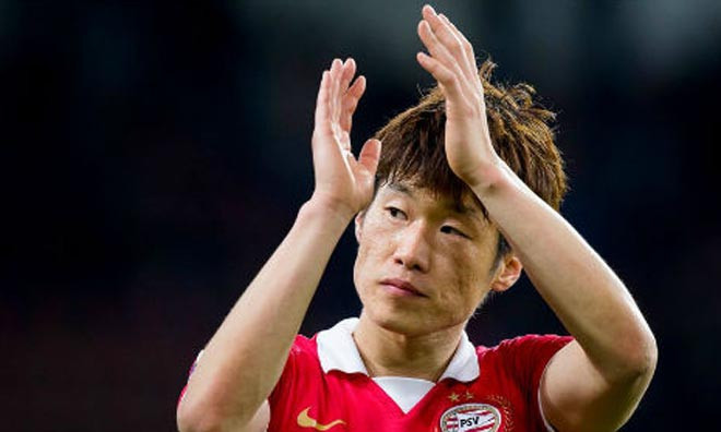 Park Ji Sung giải nghệ ở tuổi 33