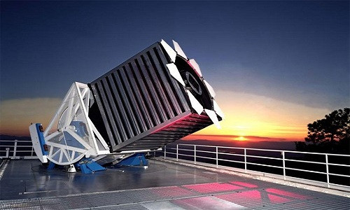 Trạm quan sát bầu trời kỹ thuật số Sloan. Ảnh: New Scientist.