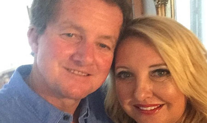 Chồng tìm được vô số việc làm sau khi bị vợ "rao bán" trên Facebook. Ảnh: The Sun.