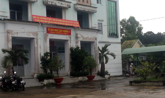 UBND phường 8 nơi gia đình chị Đào nhờ phát quà cho người nghèo sáng nay.