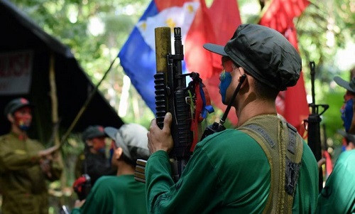 Nhóm phiến quân NPA ở Philippines. Ảnh: PNA.