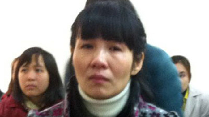 Dùng xe Lexus qua nhiều lần đăng kí để đi lừa đảo, Hường lĩnh 18 năm tù.