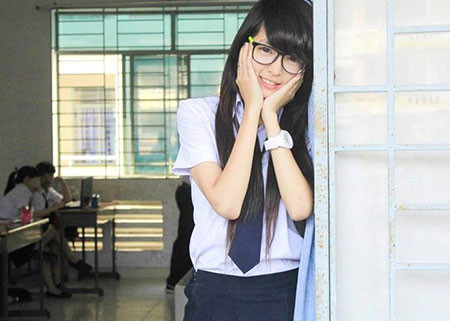 Nữ sinh lớp 11 thu nhập khủng nhờ mỹ phẩm tự chế