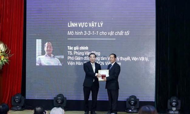 Lộ danh sách 4 đề cử giải thưởng Tạ Quang Bửu năm nay