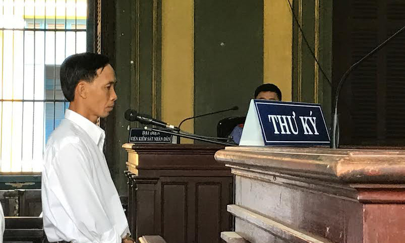 Nguyên thiếu tá Huỳnh Ngọc Tòng vừa bị VKS đề nghị Tòa tuyên bác kháng cáo. Ảnh: Tân Châu.