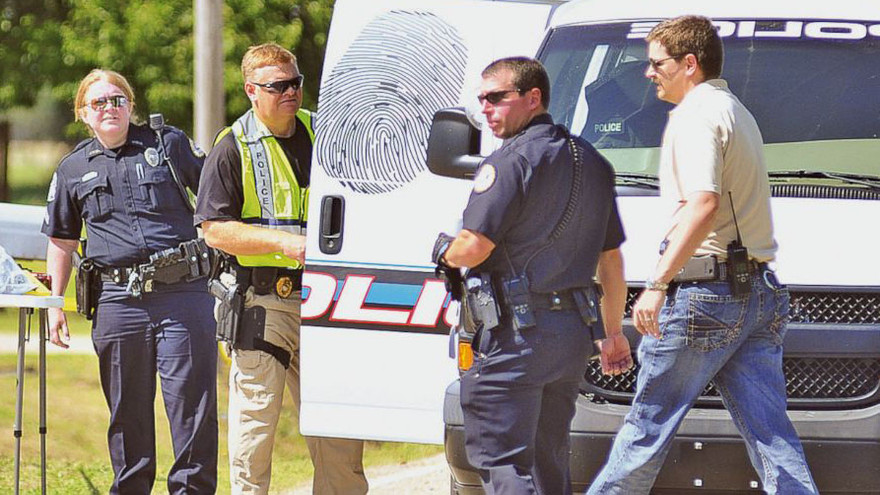 Cảnh sát có mặt tại hiện trường một vụ xả súng ở Mỹ.