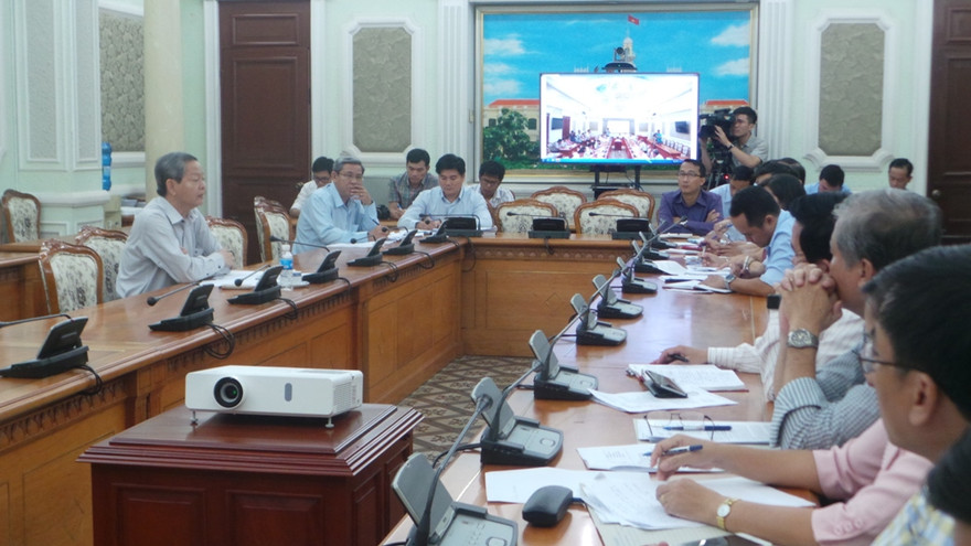 Phó Chủ tịch UBND TPHCM Lê Văn Khoa chủ trì buổi làm việc. 