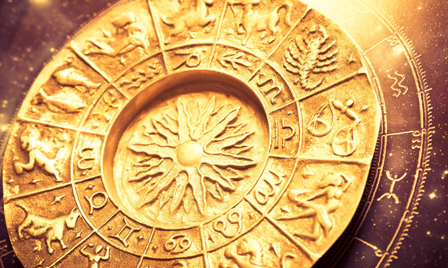 Thứ Sáu của bạn: Bạch Dương nên chi tiêu thận trọng