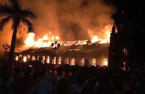 Hiện trường vụ cháy.