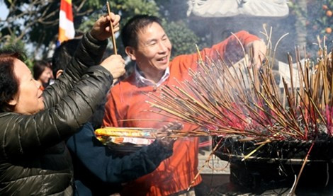 Đi lễ chùa quan trọng là ở tâm chứ không phải ở... tiền.