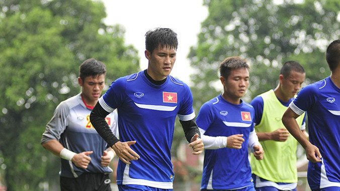 Công Vinh, Văn Quyết 'tập bắn' trên đất Malaysia