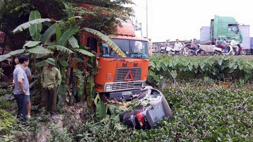 Hiện trường vụ tai nạn. Ảnh: Otofun.