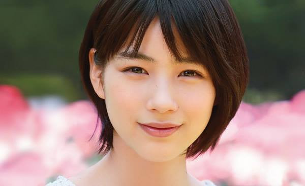 Bí ẩn vẻ quyến rũ tự nhiên của những diễn viên Nhật Bản