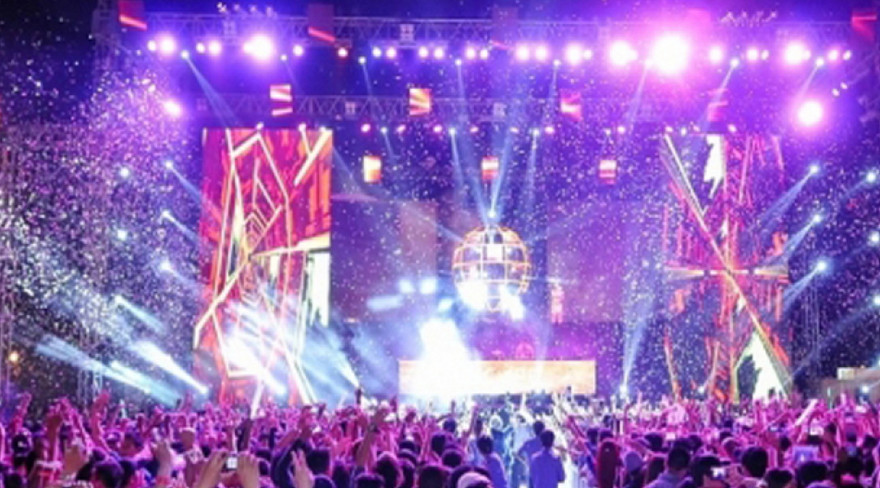 TPHCM tổ chức 2 đêm diễn nghệ thuật đón chào năm mới 2021 với 3 sân khấu hoàng tráng 