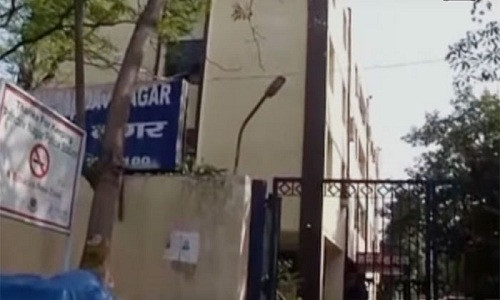 Chung cư nơi người phụ nữ trình báo bị 5 kẻ hãm hiếp. Ảnh: ZeeNews.