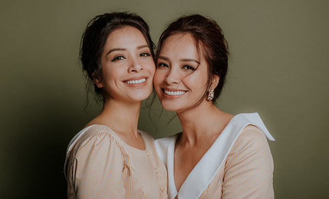 Thúy Hằng và Thúy Hạnh là hai cái tên quen thuộc và được mến mộ trong giới thời trang từ những thập niên 90 bởi vẻ đẹp rạng rỡ, góc cạnh và đầy cá tính.