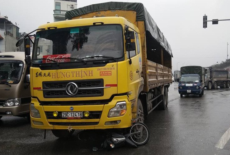 Hiện trường vụ tai nạn. Ảnh Otofun