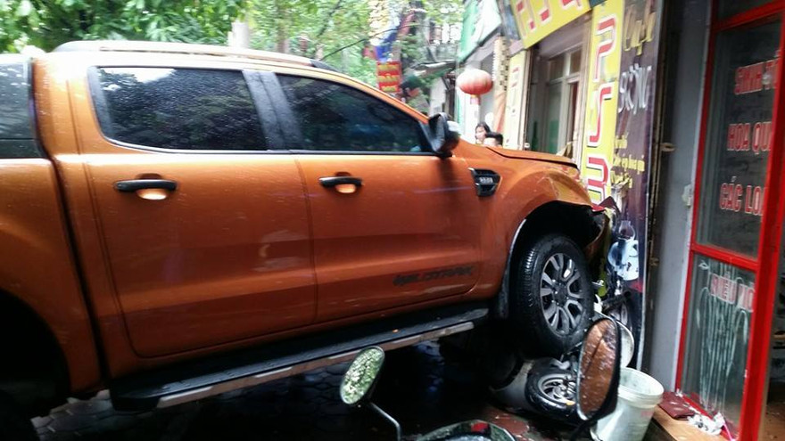 Hiện trường vụ tai nạn. Ảnh: Quốc Huy.