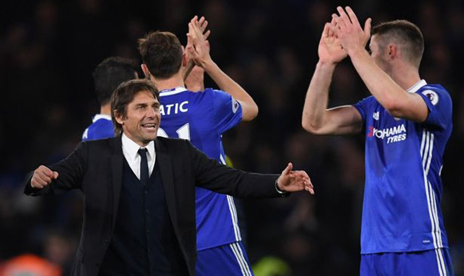 Chelsea có cơ hội lớn ăn mừng sớm chức vô địch vào đêm nay.