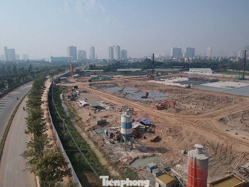 Nhà máy xử lý nước thải Yên Xá nhìn từ trên cao.