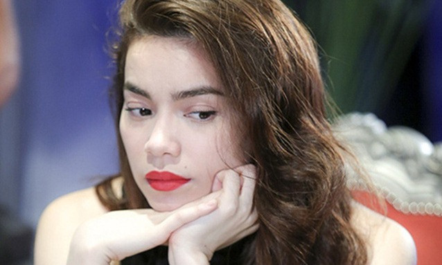 Hồ Ngọc Hà đáp trả gay gắt vì bị 'tố' đăng nhẫn kim cương 'sống ảo'