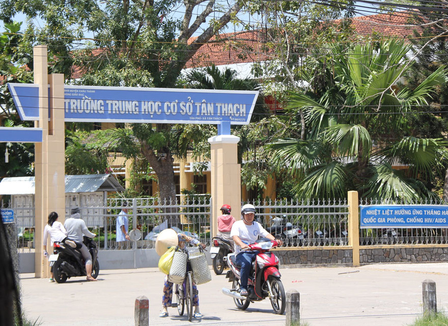 Trường THCS Tân Thạch. Ảnh Nhật Huy