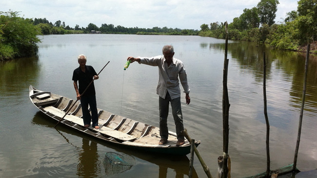 Nông dân ấp Chủ Chọt thu nhiều trăm triệu một năm. Ảnh: Sáu Nghệ