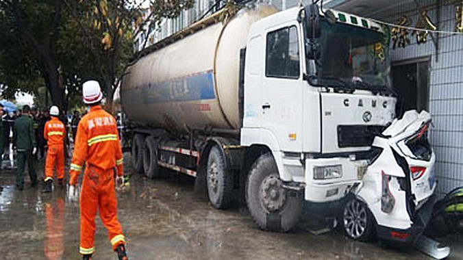 Hiện trường vụ tai nạn. Nguồn: DM.