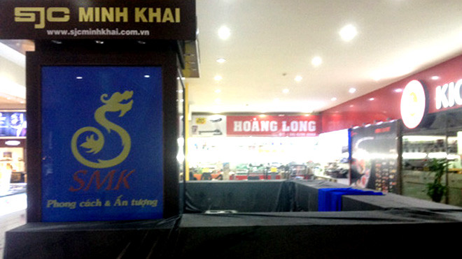 Quầy vàng Minh Khai bị mất nhiều tài sản nhất. Ảnh: Q.T