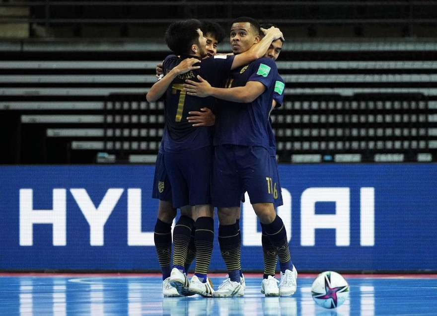 Thái Lan cầm chắc vé vào vòng 1/8 World Cup Futsal