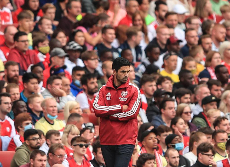 Thảm bại trước tân binh, HLV Arsenal nói 'không thể bào chữa'