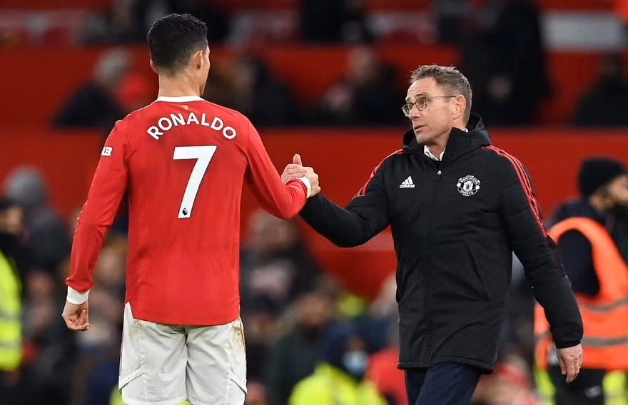 MU bổ nhiệm cựu HLV đội nữ vào ê kíp của Rangnick