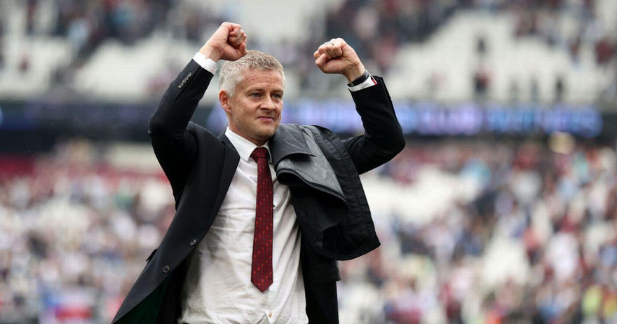 Thắng may mắn, HLV MU đáp lại chỉ trích