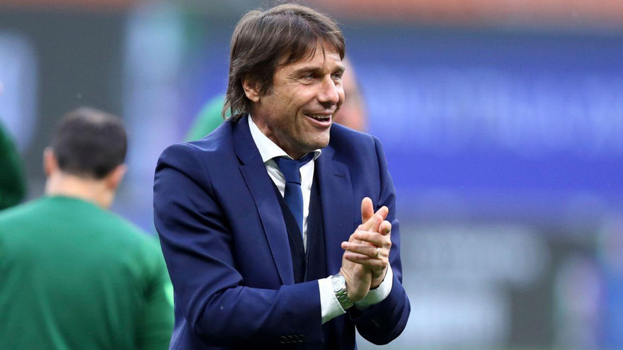 Antonio Conte bị tố ‘hành hạ’ nhân viên Tottenham