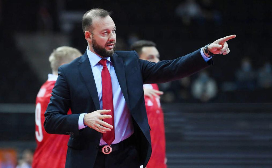 HLV tuyển Nga run sợ trước màn trình diễn của tuyển Việt Nam