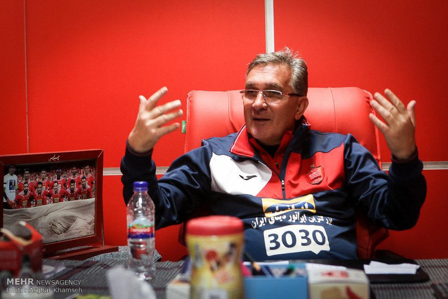 HLV tuyển Oman chê tuyển Trung Quốc thi đấu dưới khả năng