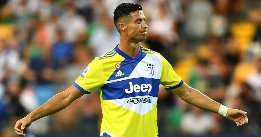 HLV Juventus cảnh báo Ronaldo và đồng đội sau trận hòa ở ngày khai màn Serie A